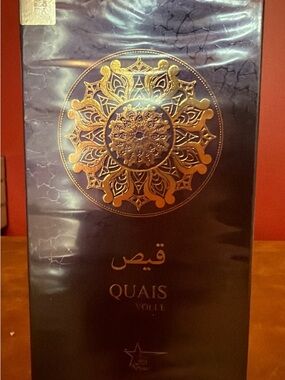 Quais Voile Fragrance Box - Deep Purple and Gold